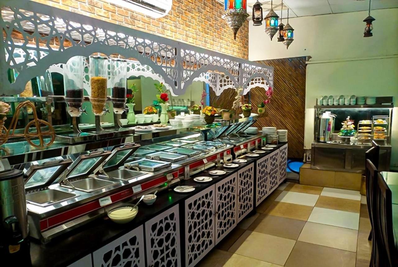 לאהור Rose Palace Hotel מראה חיצוני תמונה