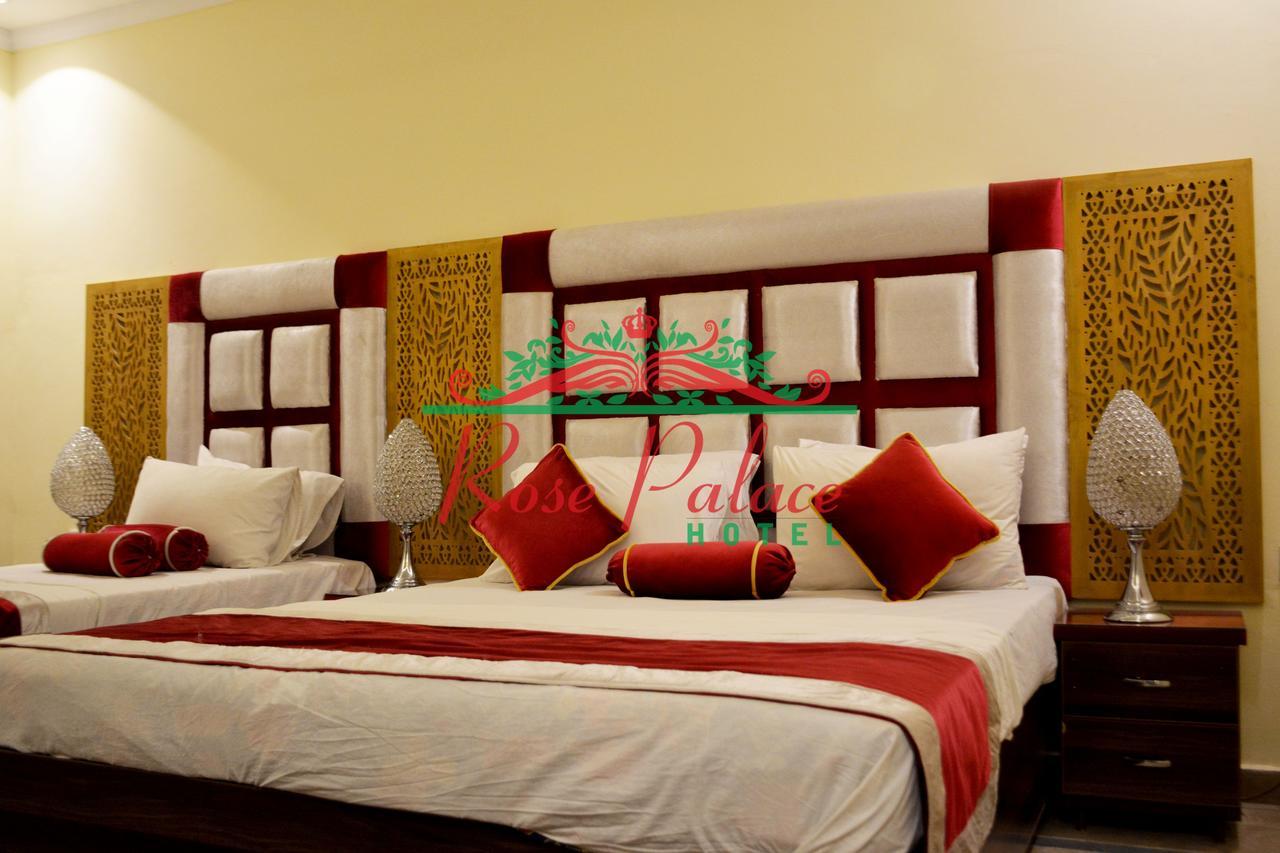 לאהור Rose Palace Hotel מראה חיצוני תמונה