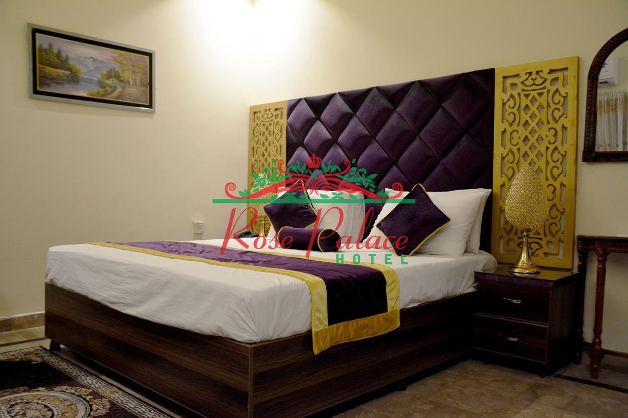 לאהור Rose Palace Hotel מראה חיצוני תמונה