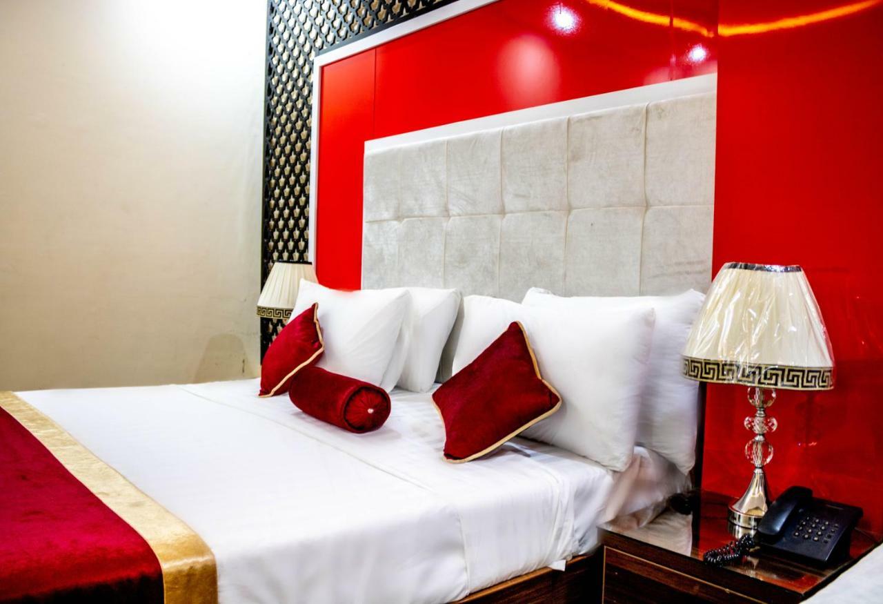 לאהור Rose Palace Hotel מראה חיצוני תמונה