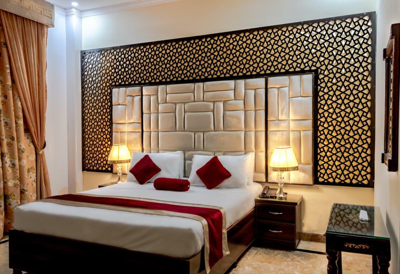 לאהור Rose Palace Hotel מראה חיצוני תמונה