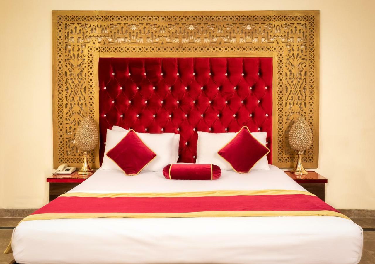 לאהור Rose Palace Hotel מראה חיצוני תמונה