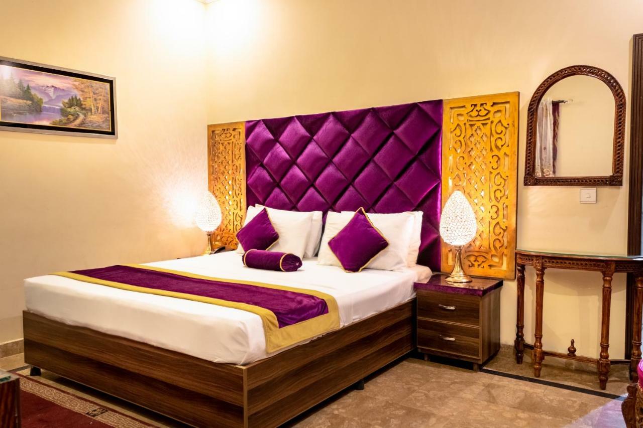 לאהור Rose Palace Hotel מראה חיצוני תמונה