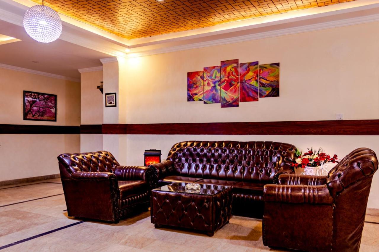 לאהור Rose Palace Hotel מראה חיצוני תמונה
