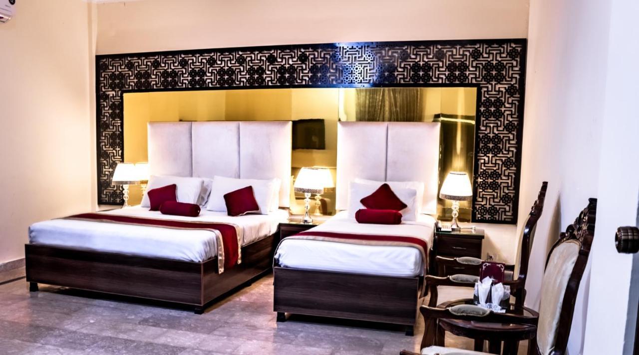 לאהור Rose Palace Hotel מראה חיצוני תמונה
