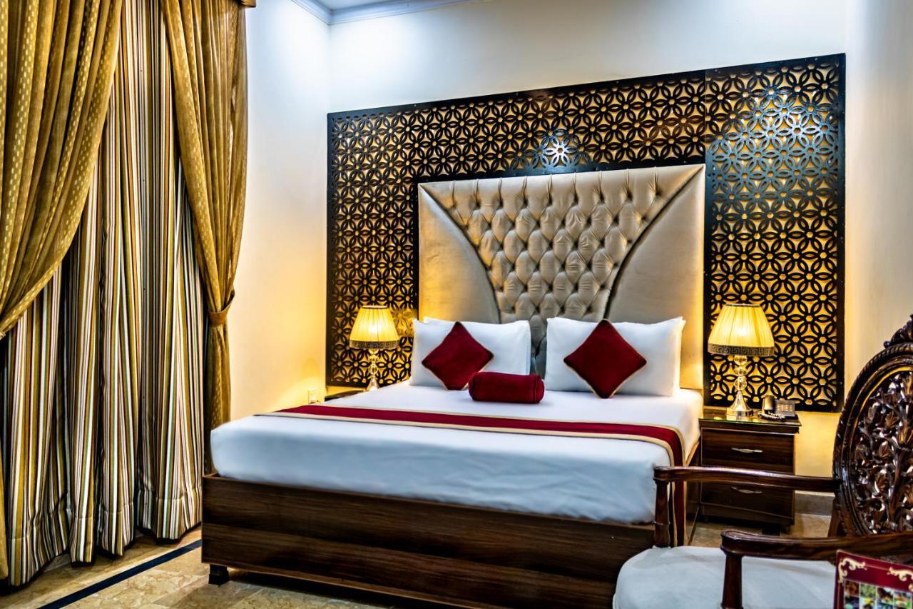 לאהור Rose Palace Hotel מראה חיצוני תמונה