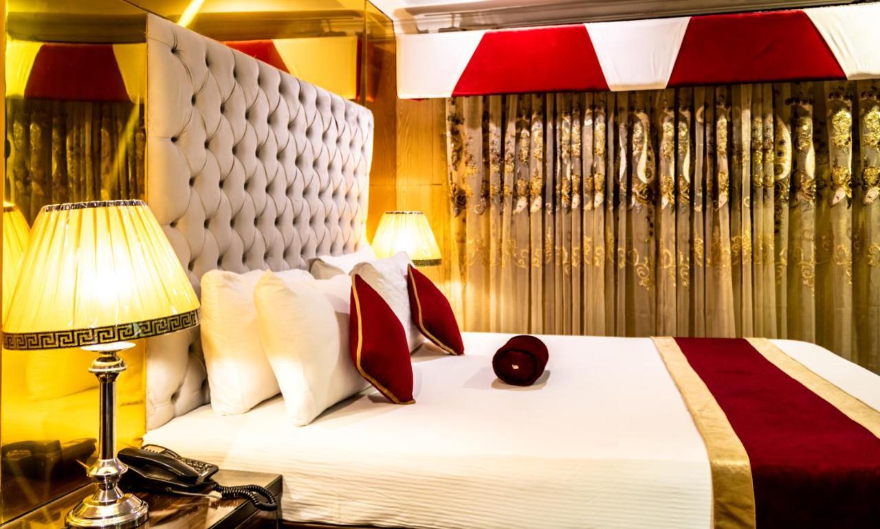 לאהור Rose Palace Hotel מראה חיצוני תמונה